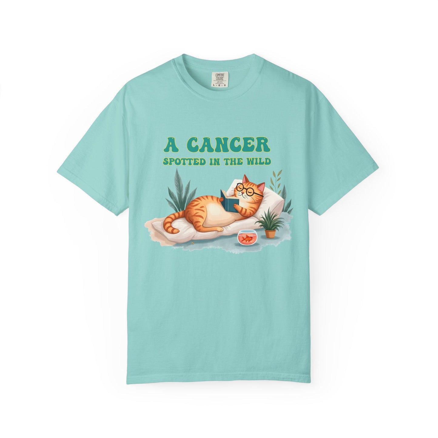 A Cancer Spotted in the Wild – Funny Zodiac Cat Tee