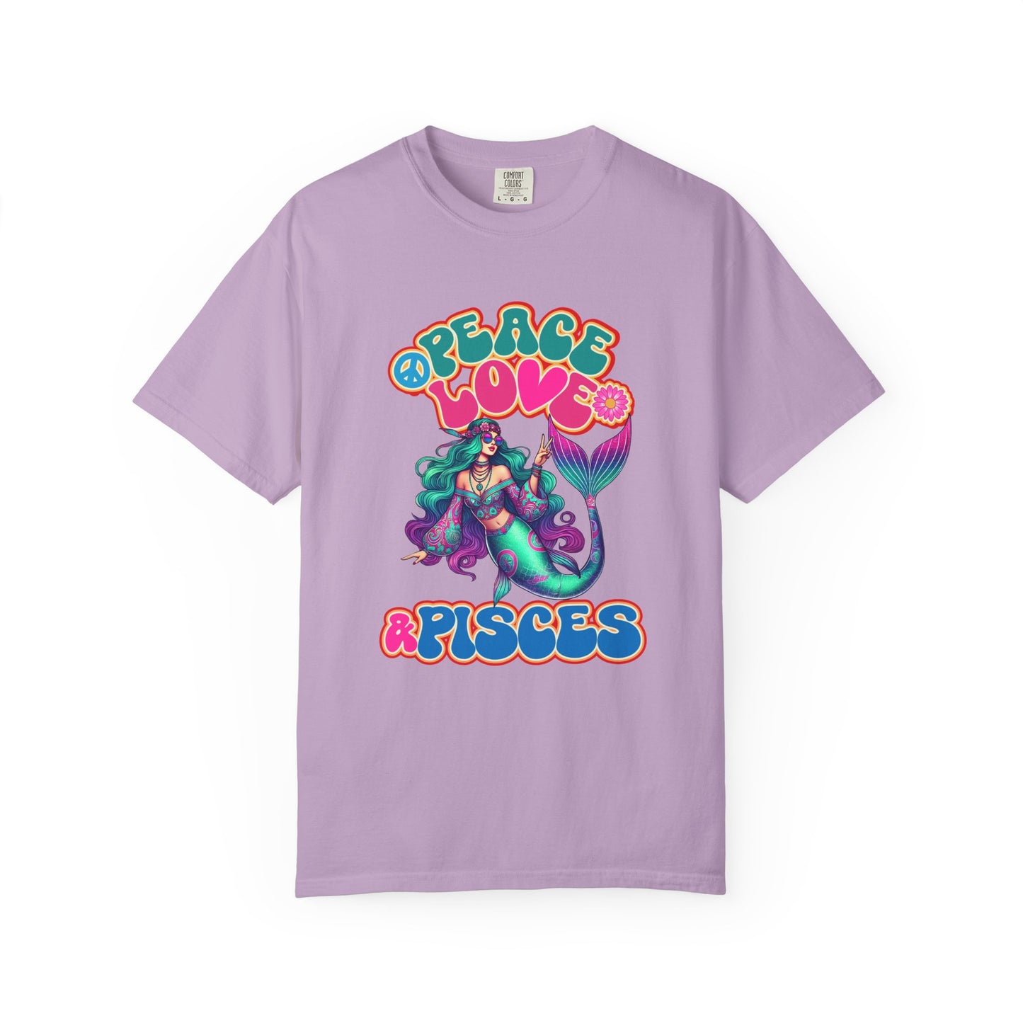 Peace Love & Pisces – Groovy Mermaid Retro Zodiac Tee