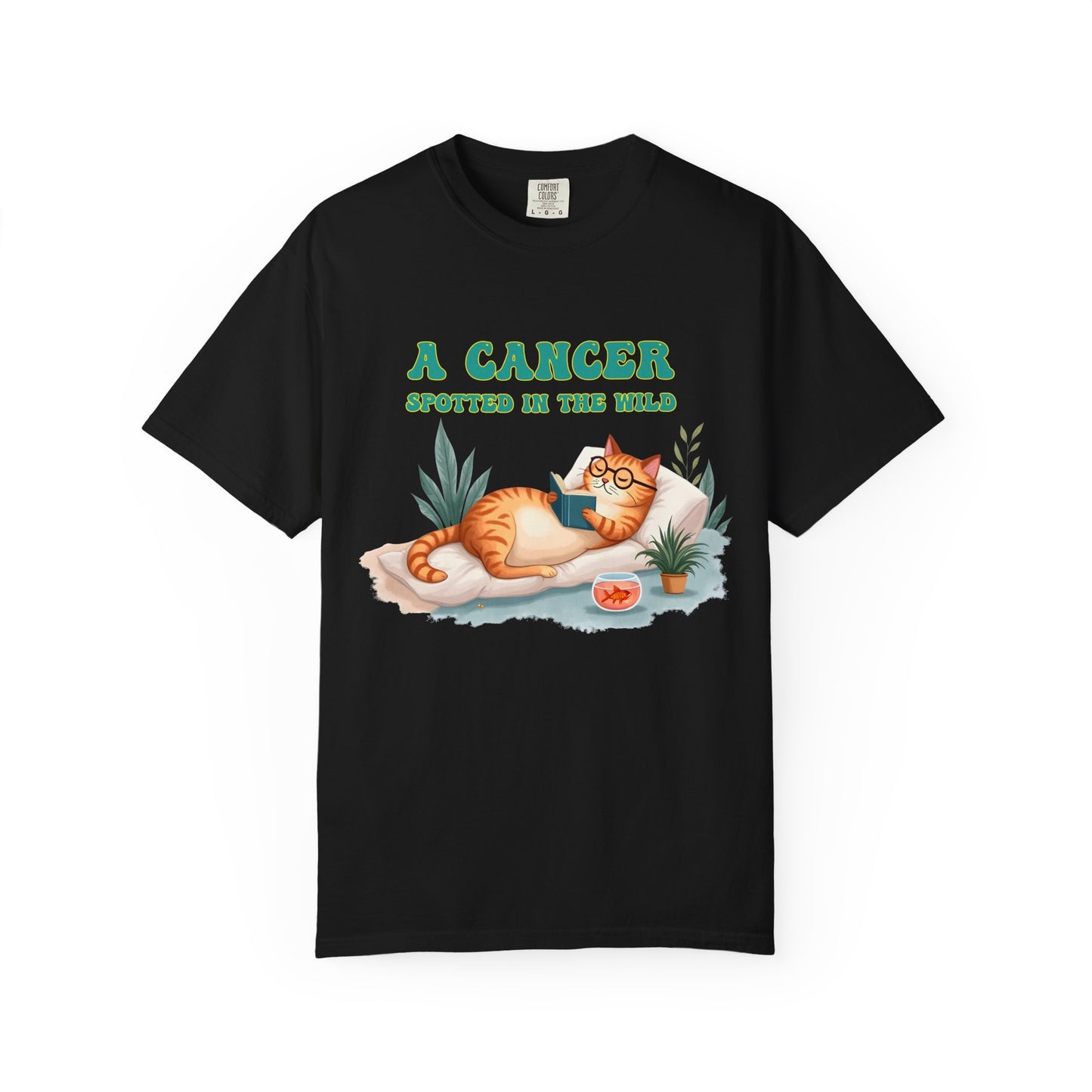 A Cancer Spotted in the Wild – Funny Zodiac Cat Tee