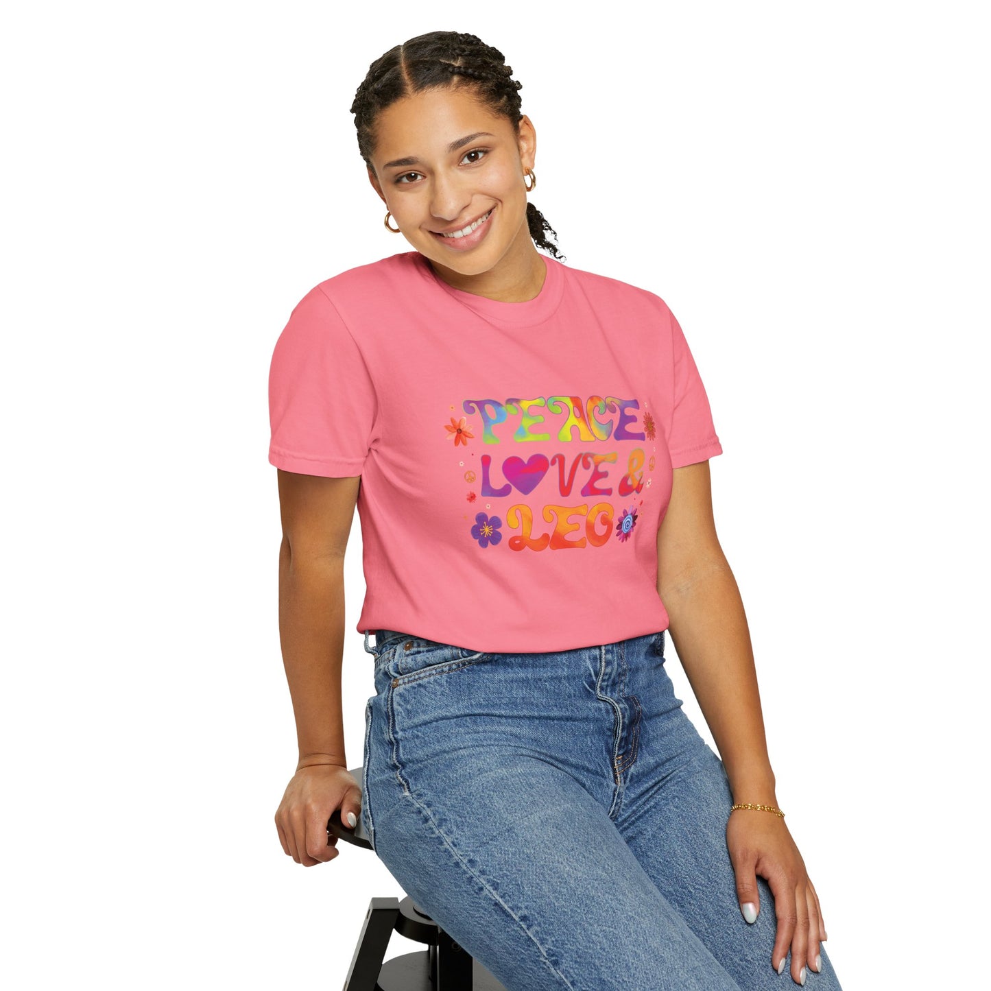 Peace Love & Leo - Retro Groovy Astrology Tee