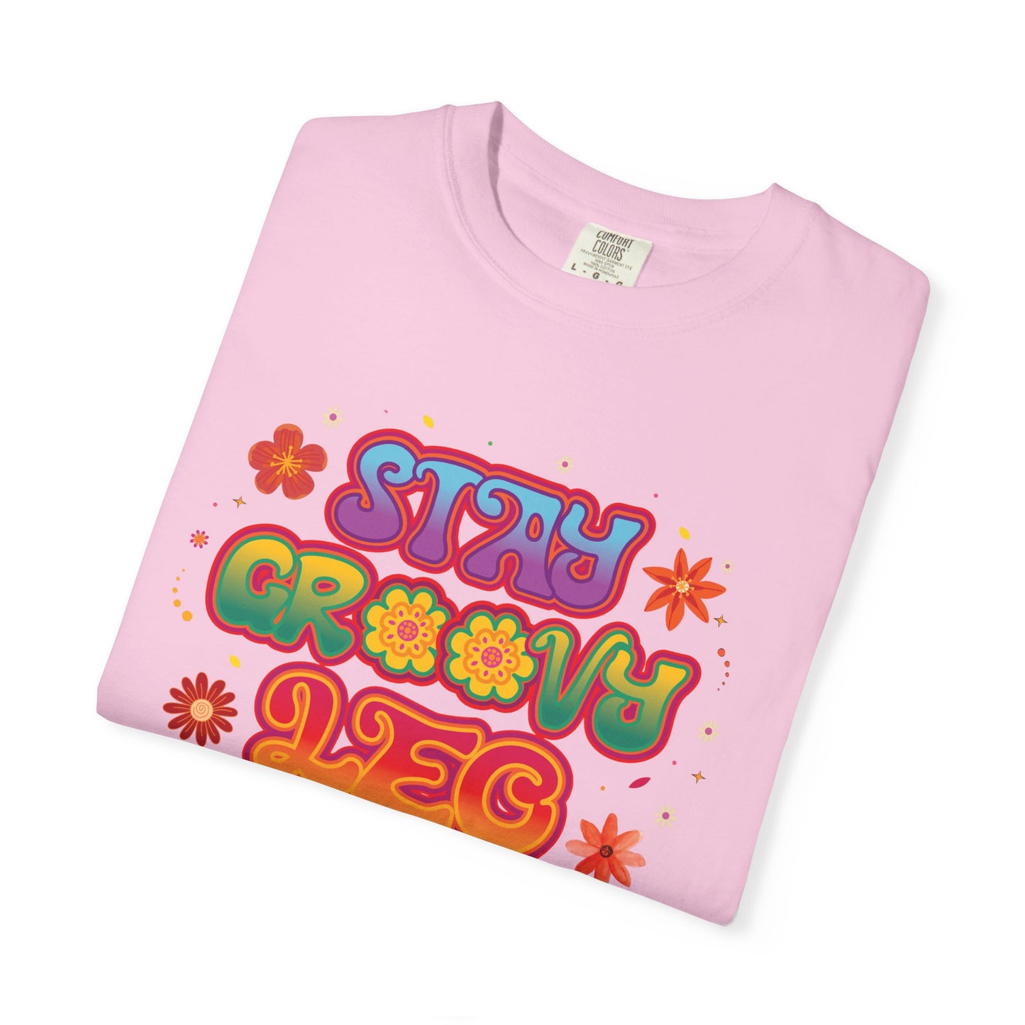 Stay Groovy Leo β Retro Zodiac Flower Power Tee