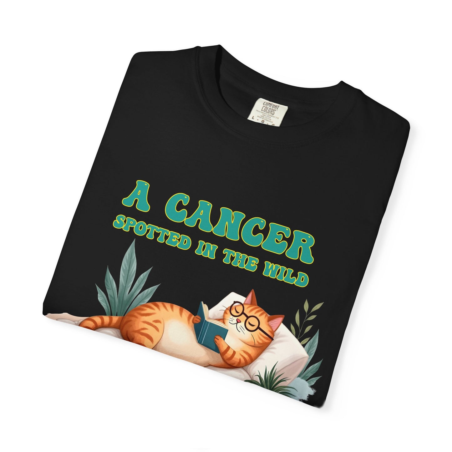 A Cancer Spotted in the Wild – Funny Zodiac Cat Tee