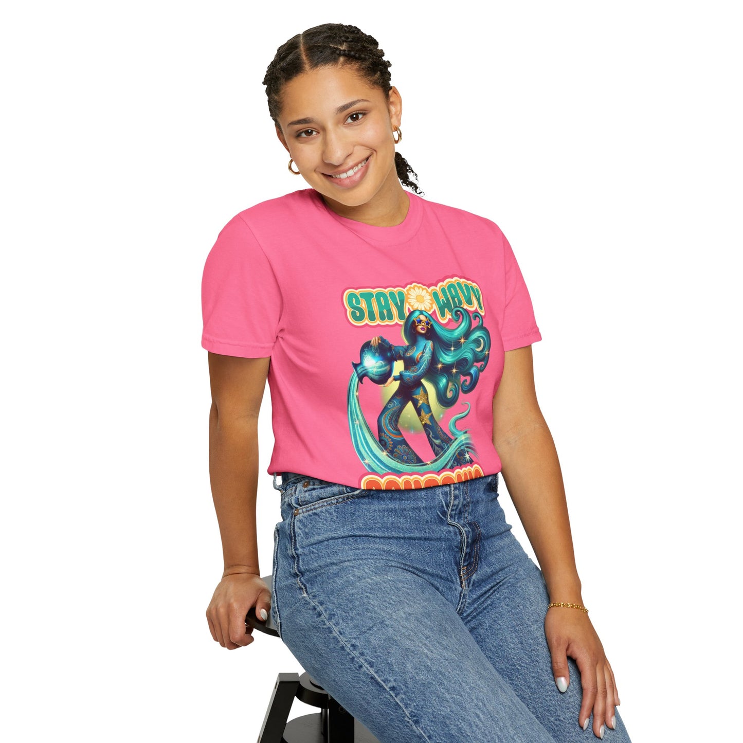 Stay Wavy Aquarius – Retro Water Bearer Zodiac Tee