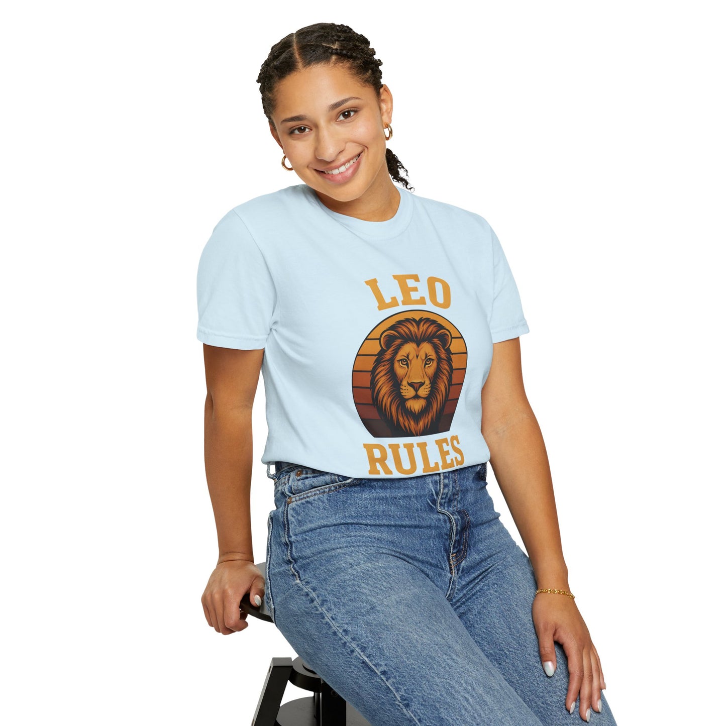 Leo Rules – Vintage Sunset Zodiac Tee