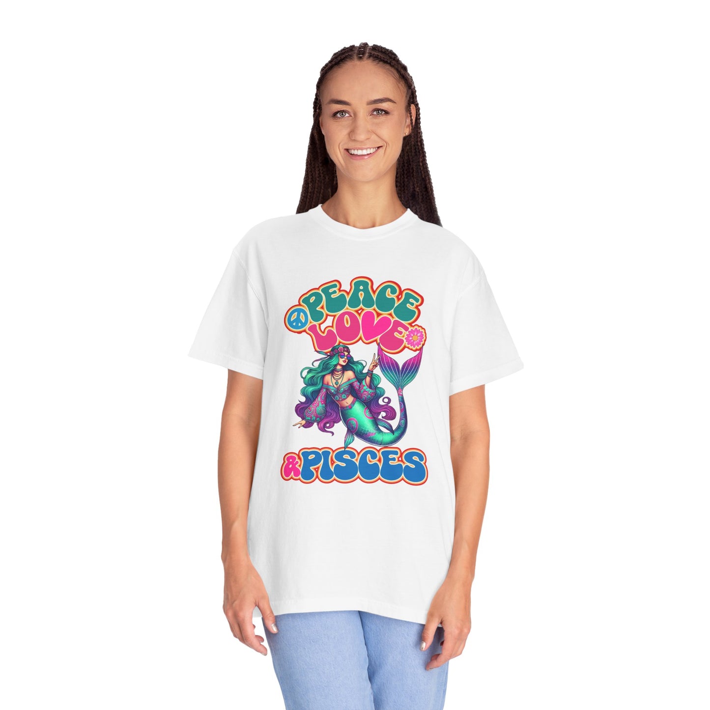 Peace Love & Pisces – Groovy Mermaid Retro Zodiac Tee