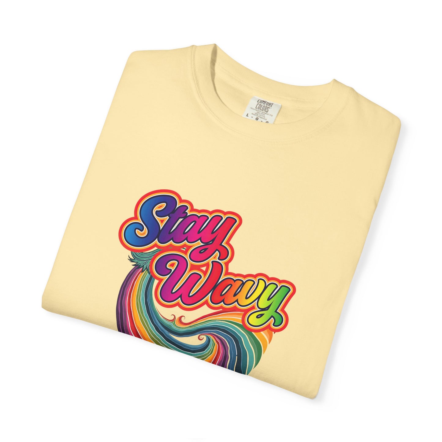 Stay Wavy Pisces – Retro Rainbow Vibes Zodiac Tee