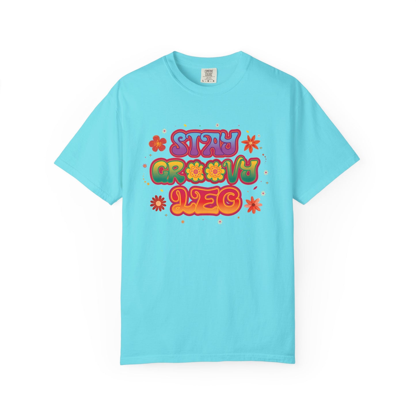 Stay Groovy Leo β Retro Zodiac Flower Power Tee