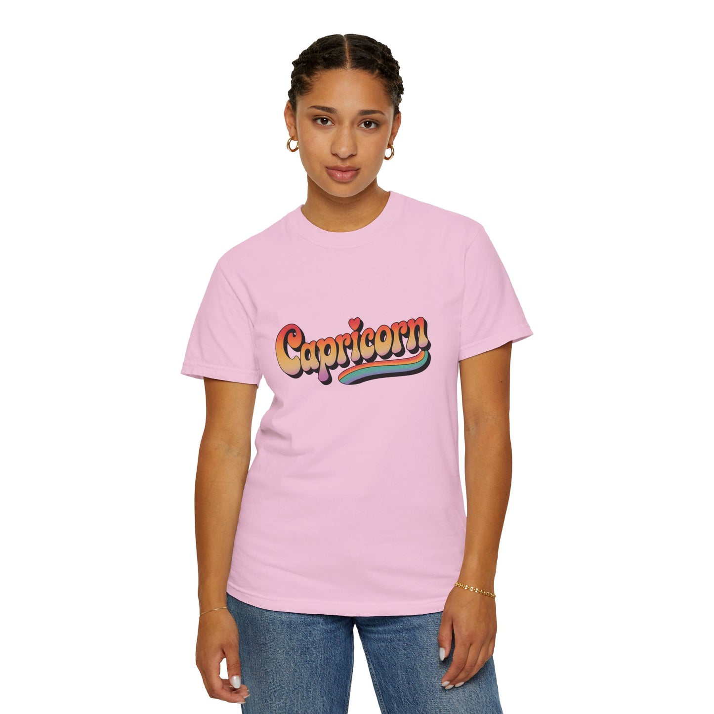 Capricorn – Retro Rainbow Groovy Zodiac Tee