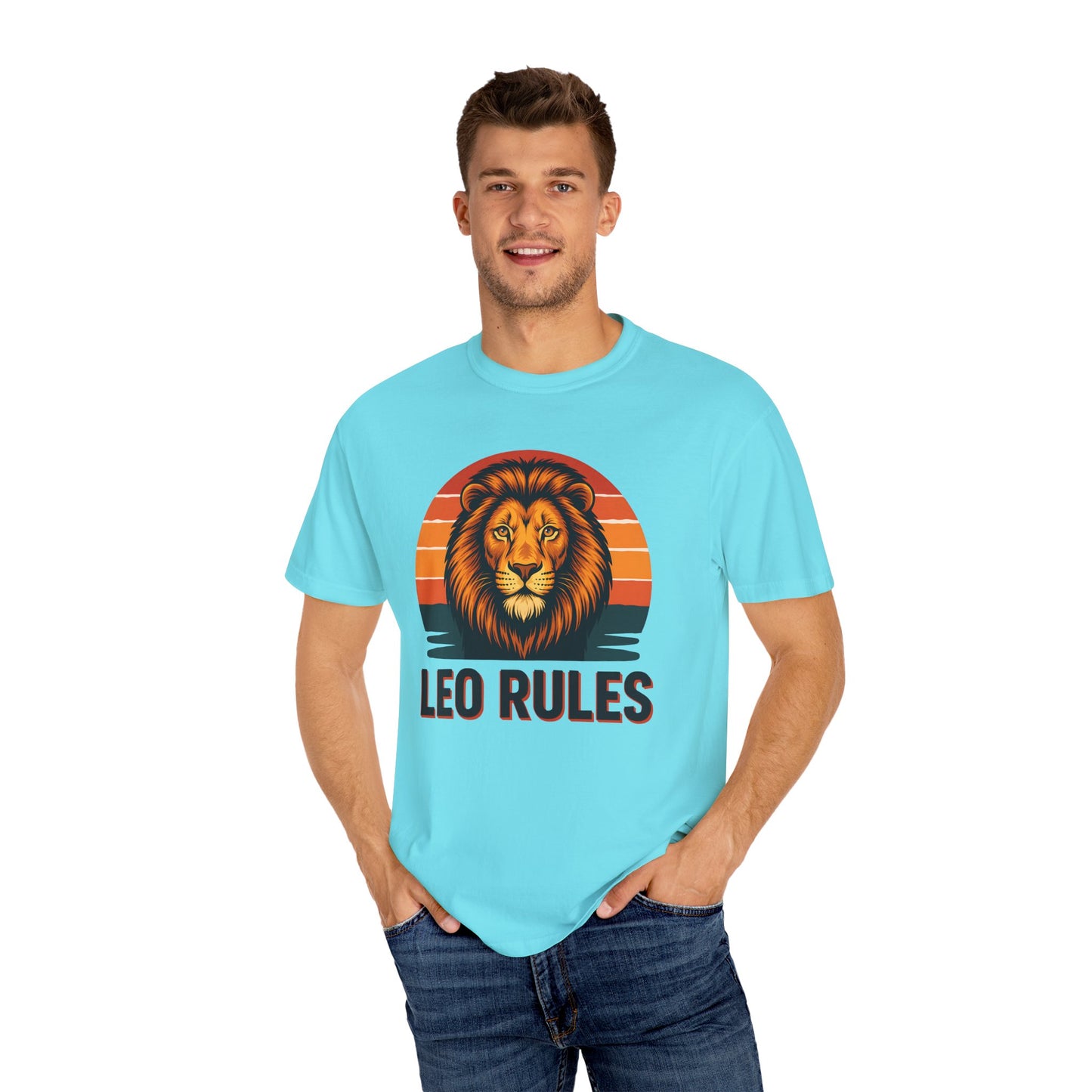 Leo Rules - Retro Rainbow Power Tee