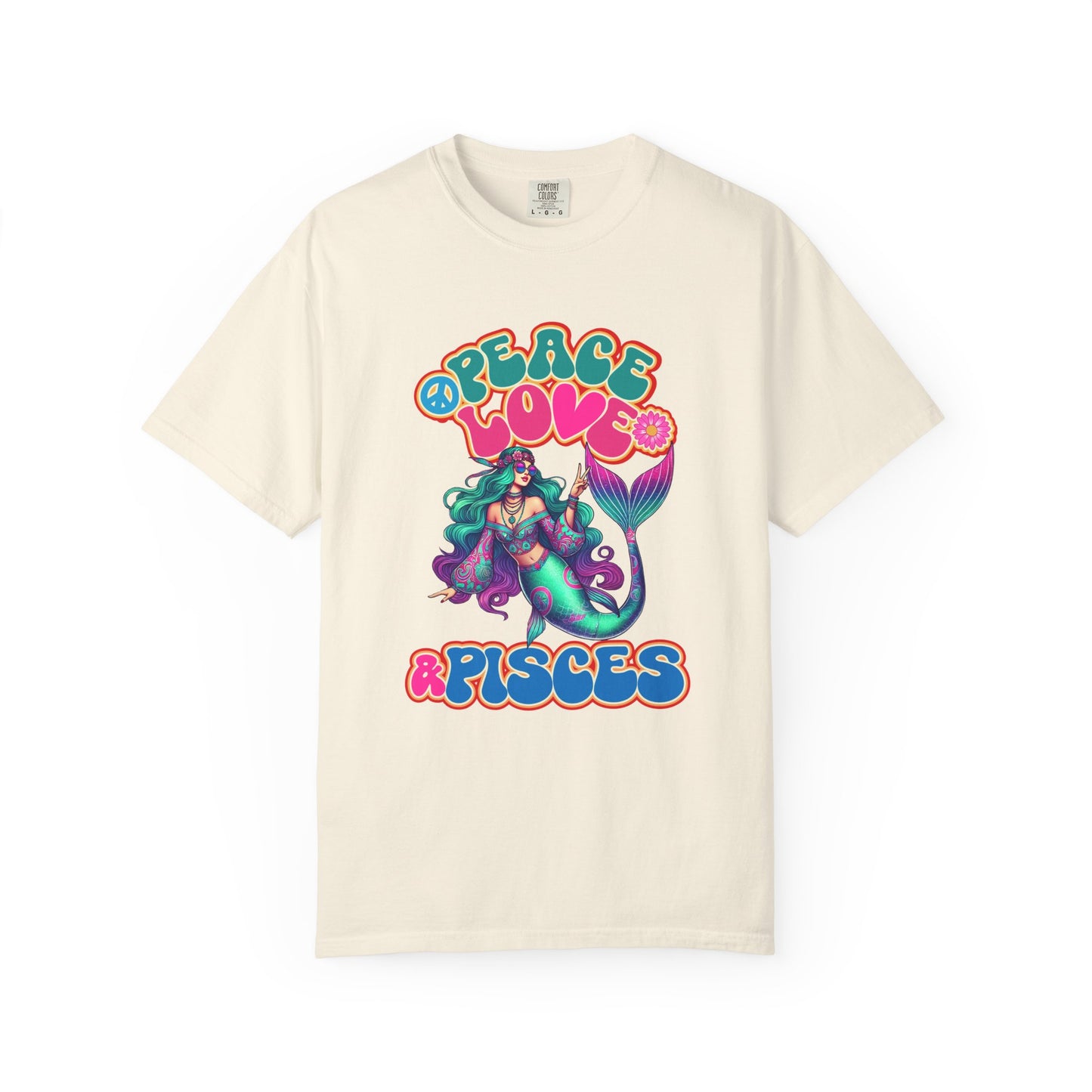 Peace Love & Pisces – Groovy Mermaid Retro Zodiac Tee