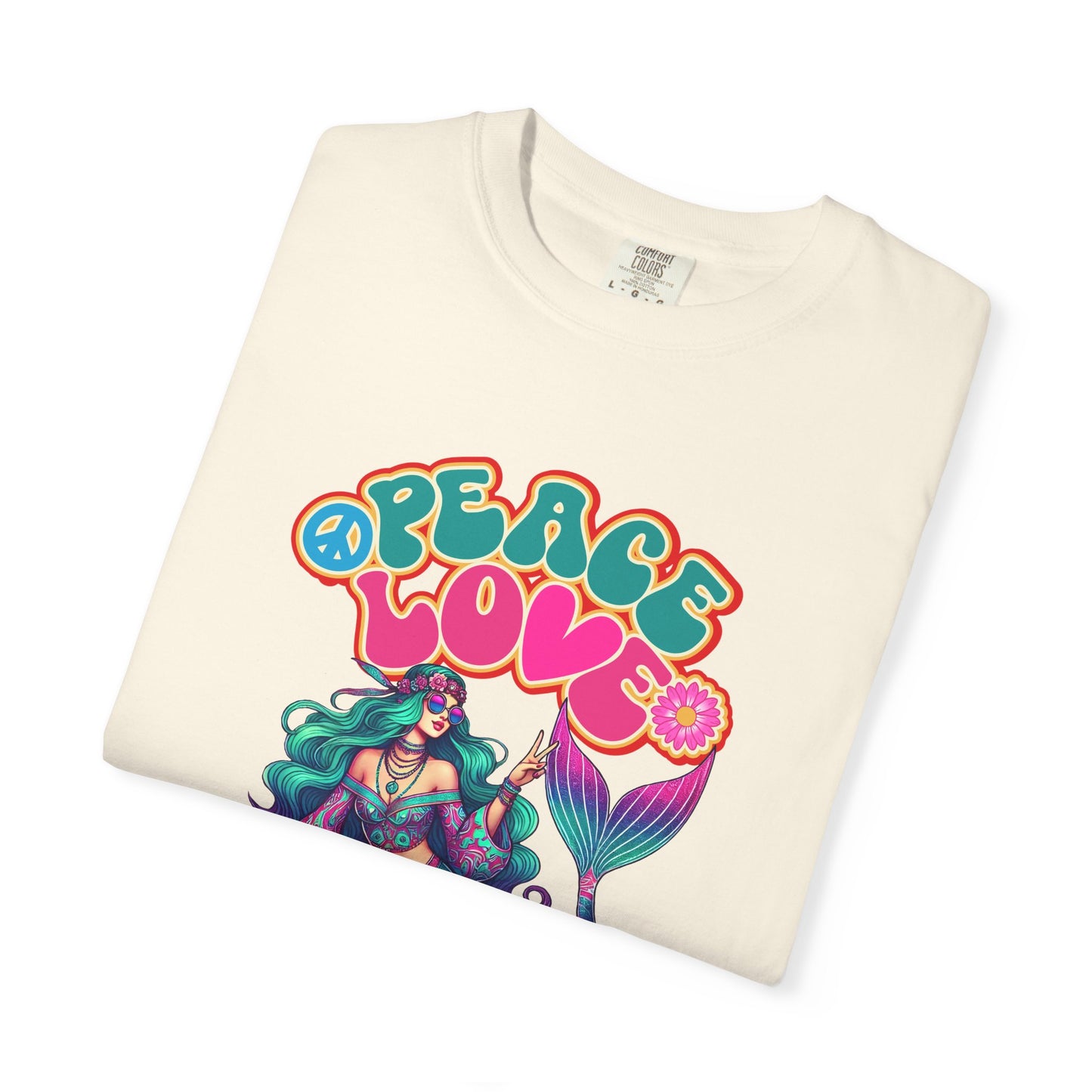 Peace Love & Pisces – Groovy Mermaid Retro Zodiac Tee