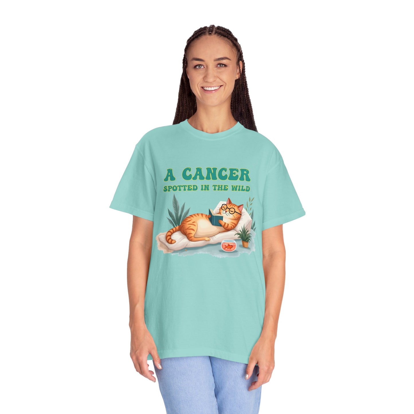 A Cancer Spotted in the Wild – Funny Zodiac Cat Tee