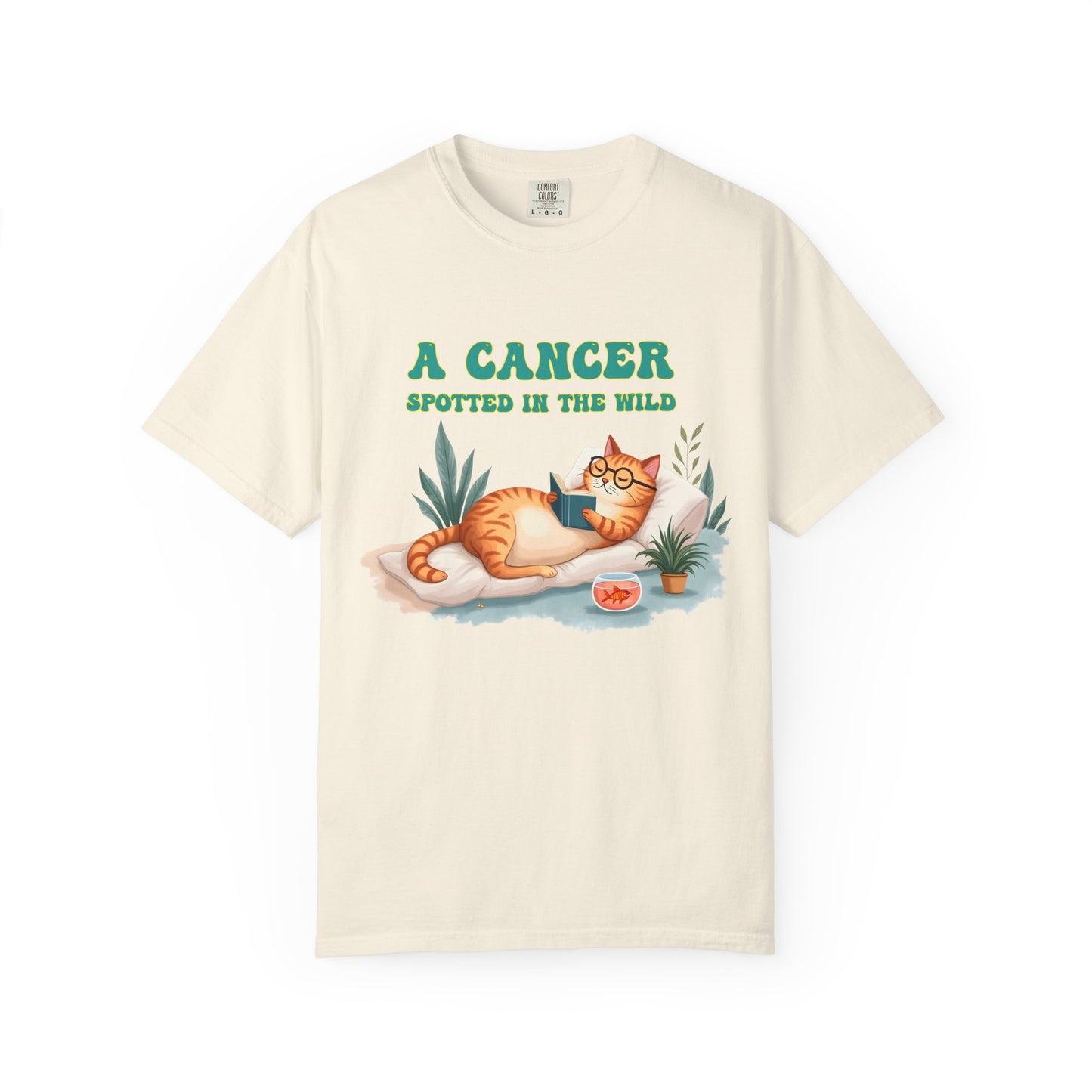 A Cancer Spotted in the Wild – Funny Zodiac Cat Tee