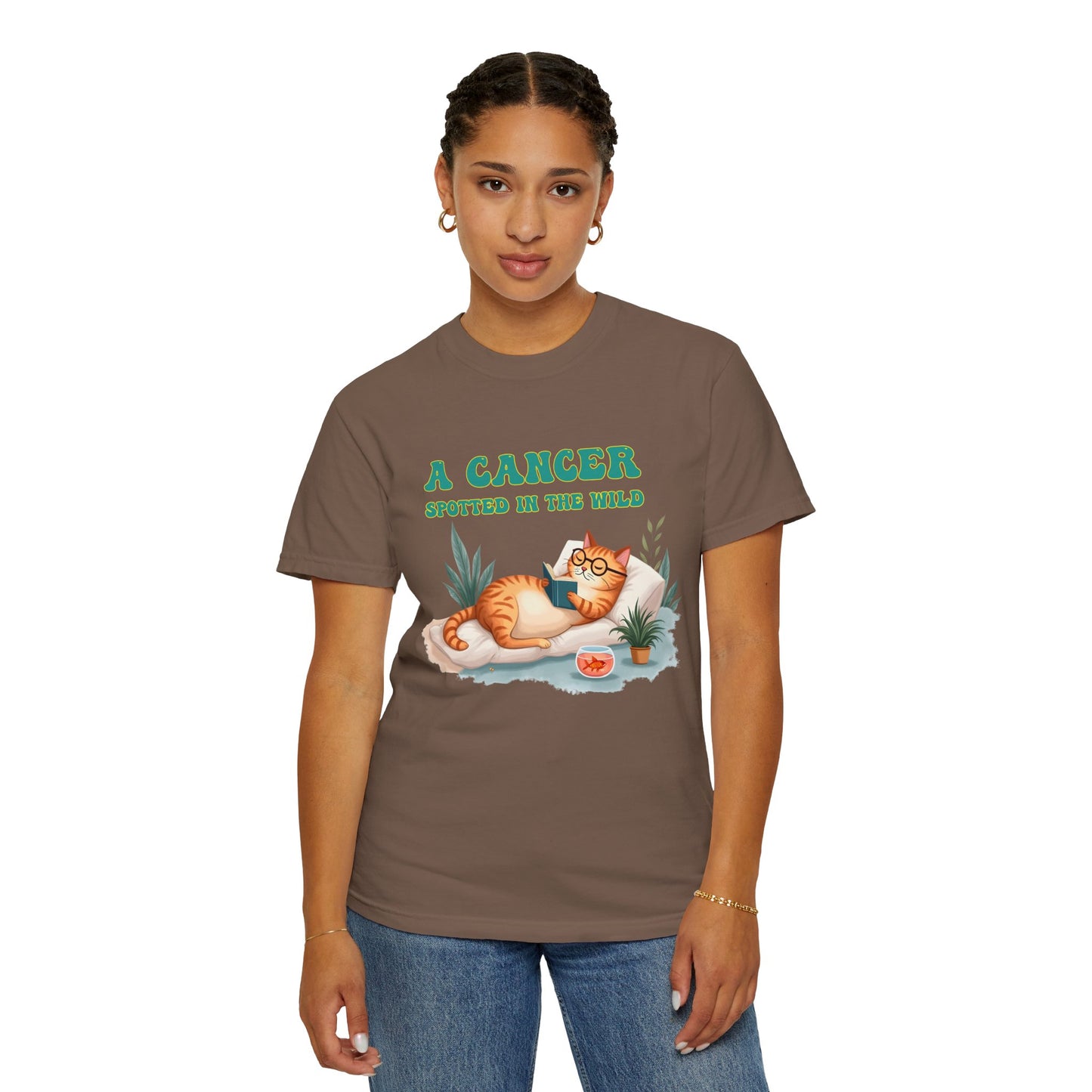 A Cancer Spotted in the Wild – Funny Zodiac Cat Tee