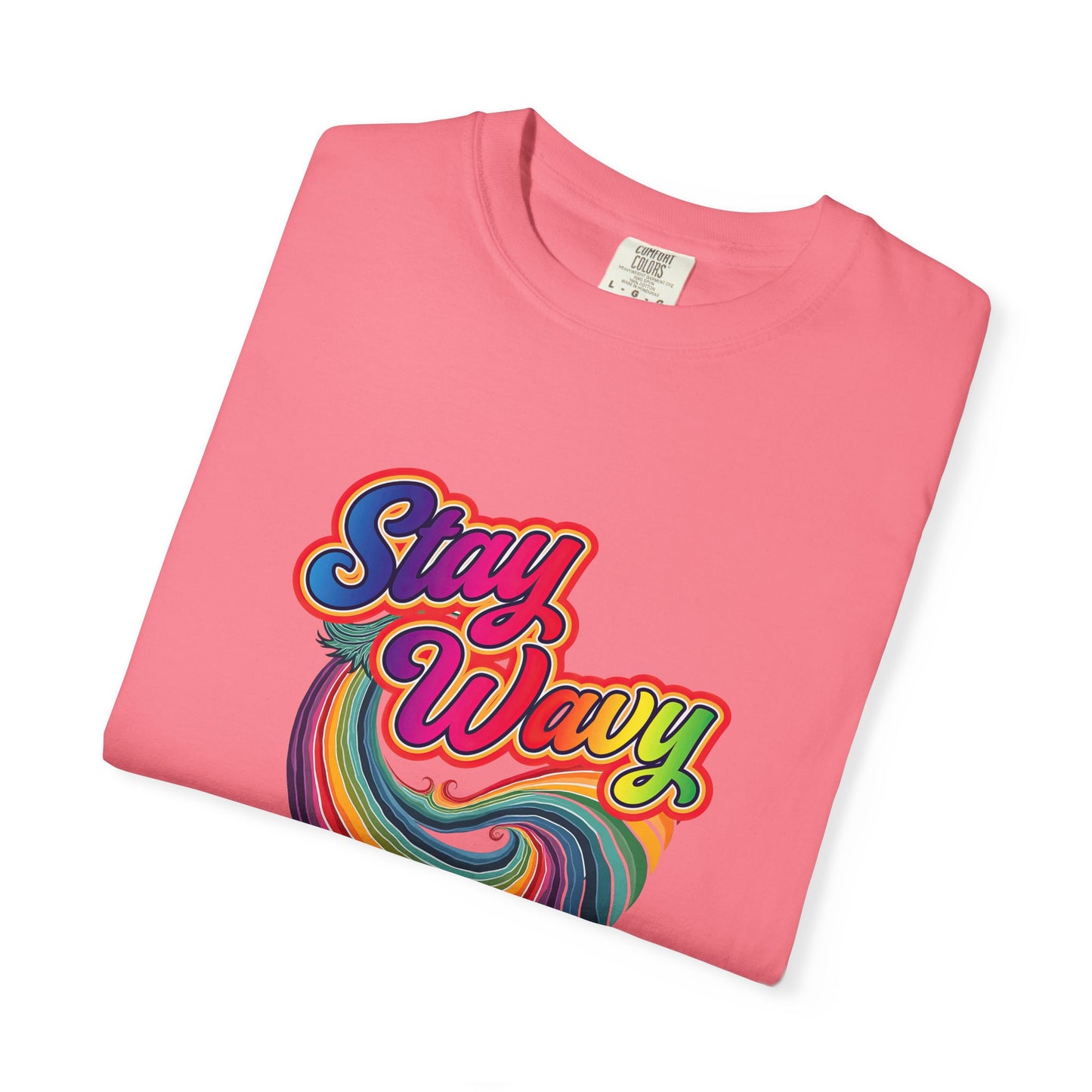 Stay Wavy Pisces – Retro Rainbow Vibes Zodiac Tee