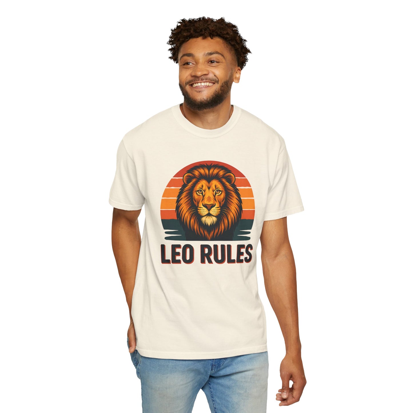 Leo Rules - Retro Rainbow Power Tee