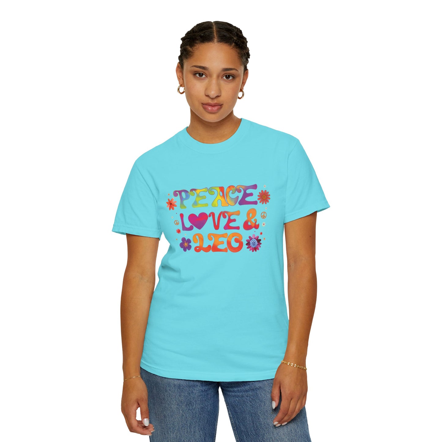 Peace Love & Leo - Retro Groovy Astrology Tee