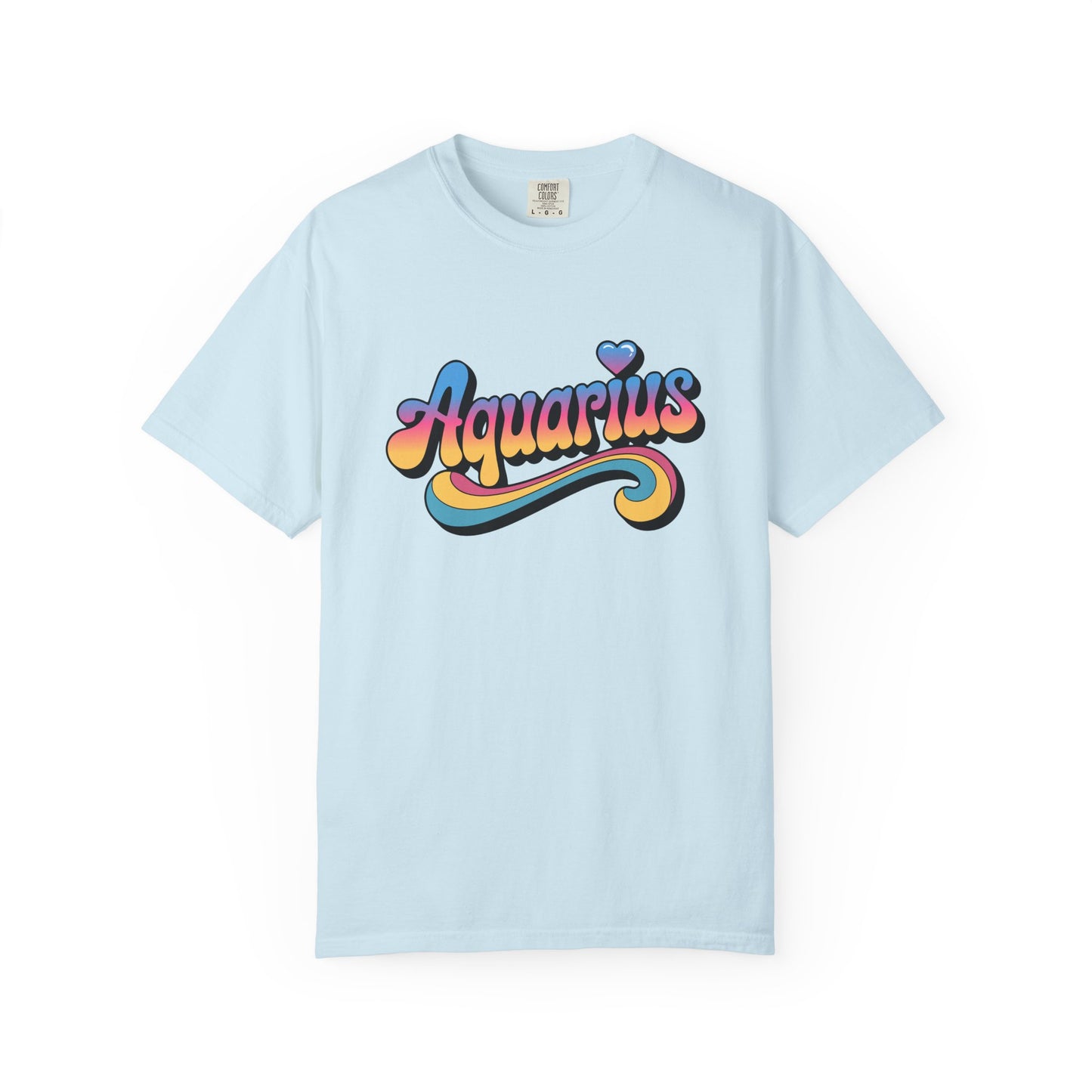 Aquarius – Retro Groovy Zodiac Tee