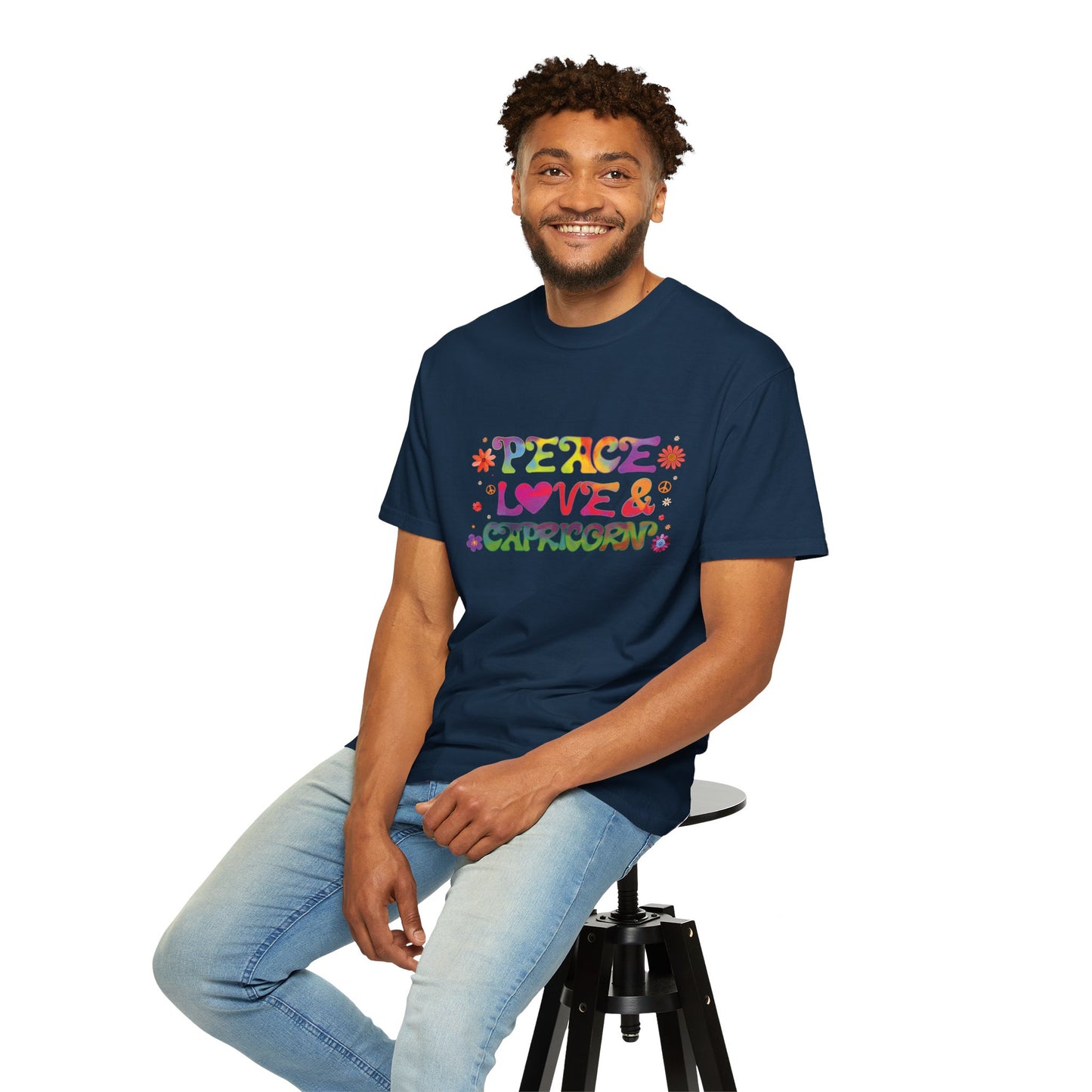 Peace Love & Capricorn – Groovy Hippie Zodiac Tee
