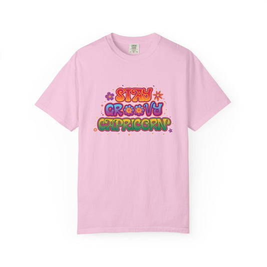 Stay Groovy Capricorn – Retro Flower Power Zodiac Tee