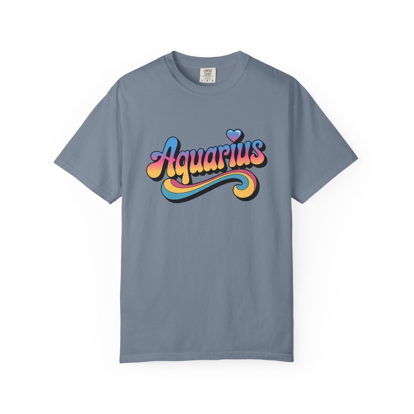 Aquarius – Retro Groovy Zodiac Tee