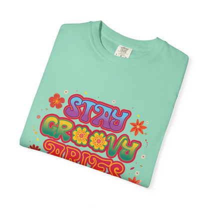 Stay Groovy Aries Tee – Colorful Retro Zodiac Shirt, 70s Flower Power Style