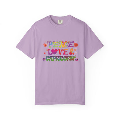 Peace Love & Capricorn – Groovy Hippie Zodiac Tee