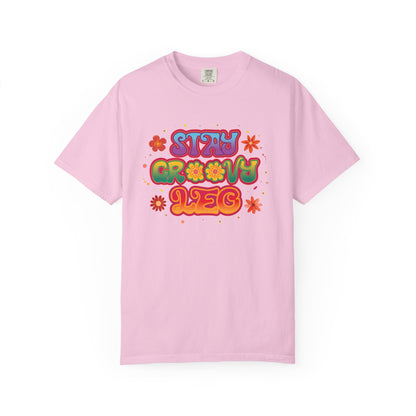 Stay Groovy Leo – Retro Zodiac Flower Power Tee