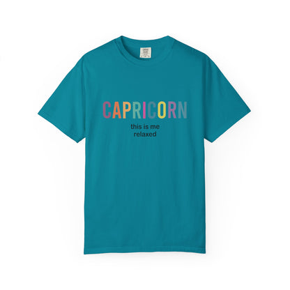 Capricorn This Is Me Relaxed – Funny Minimalist Zodiac Tee