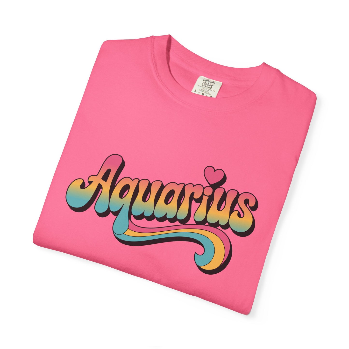 Aquarius – Groovy Heartburst Retro Zodiac Tee