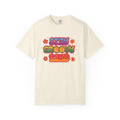Stay Groovy Leo – Retro Zodiac Flower Power Tee