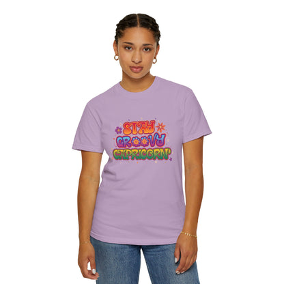 Stay Groovy Capricorn – Retro Flower Power Zodiac Tee