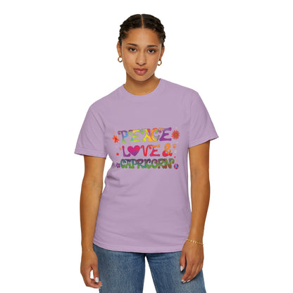Peace Love & Capricorn – Groovy Hippie Zodiac Tee