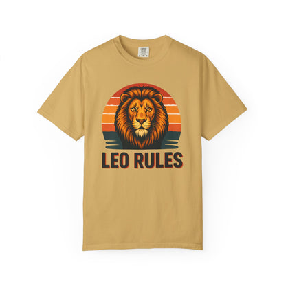 Leo Rules - Retro Rainbow Power Tee