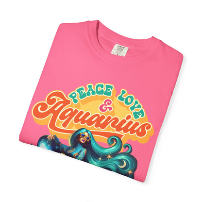 Peace Love & Aquarius – Retro Zodiac Water Bearer Tee