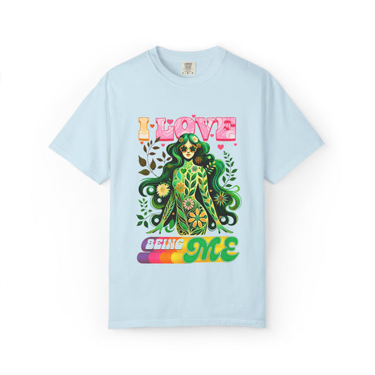 I Love Being Me Tee – Self-Love Groovy Nature Shirt