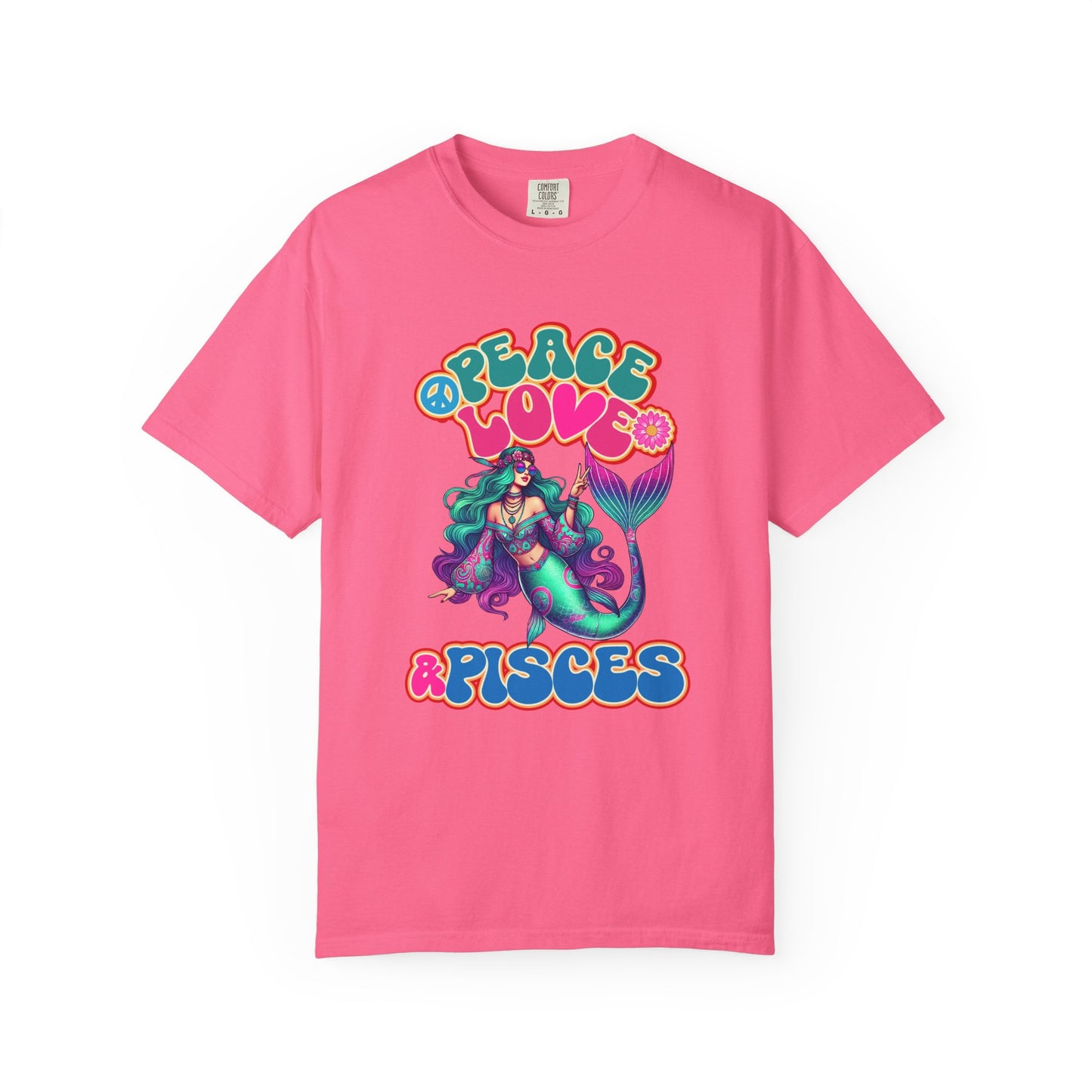 Peace Love & Pisces – Groovy Mermaid Retro Zodiac Tee