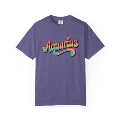 Aquarius – Groovy Heartburst Retro Zodiac Tee