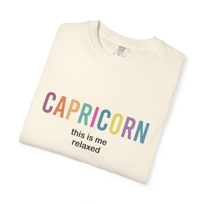 Capricorn This Is Me Relaxed – Funny Minimalist Zodiac Tee