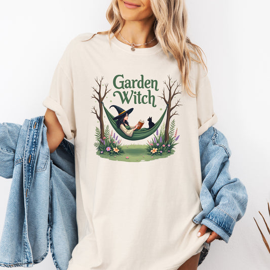 Garden Witch – Funny Witchy Nature Shirt