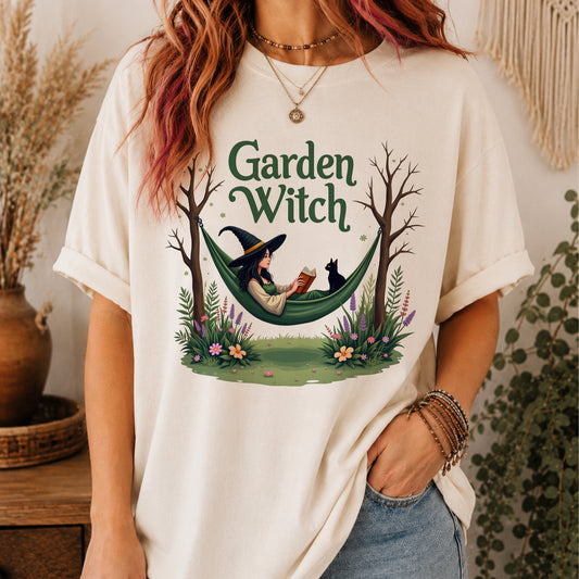 Garden Witch – Funny Witchy Nature Shirt