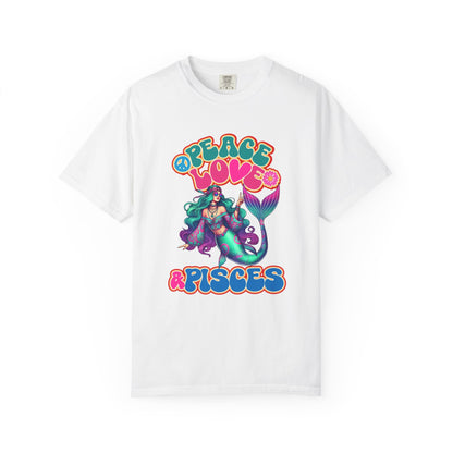 Peace Love & Pisces – Groovy Mermaid Retro Zodiac Tee