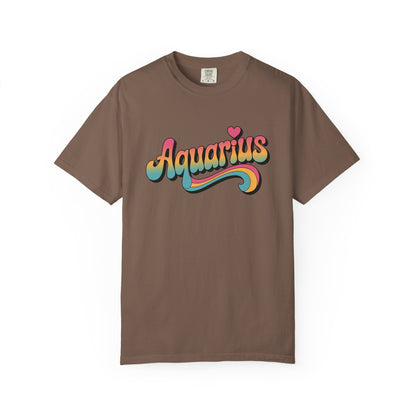 Aquarius – Groovy Heartburst Retro Zodiac Tee