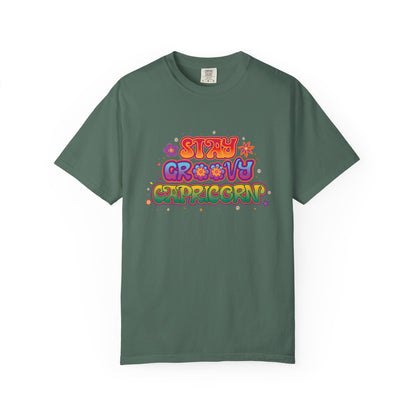 Stay Groovy Capricorn – Retro Flower Power Zodiac Tee