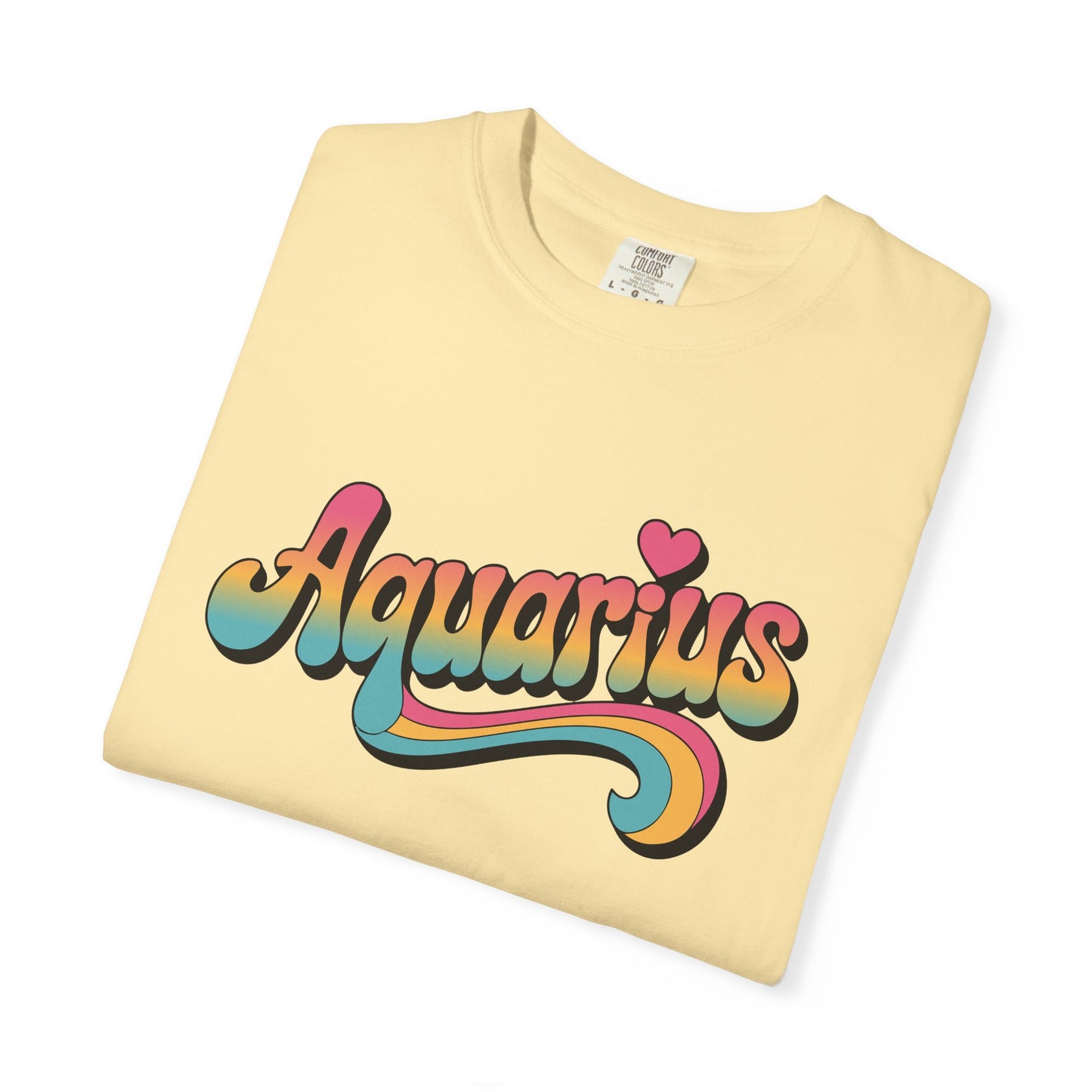 Aquarius – Groovy Heartburst Retro Zodiac Tee