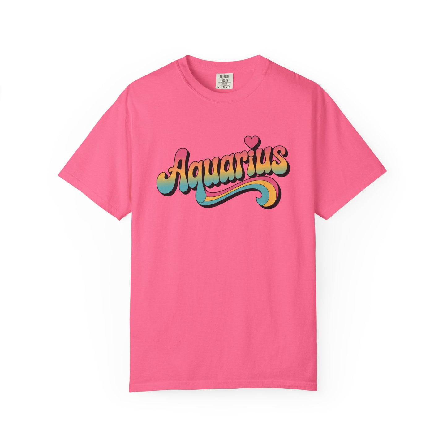 Aquarius – Groovy Heartburst Retro Zodiac Tee