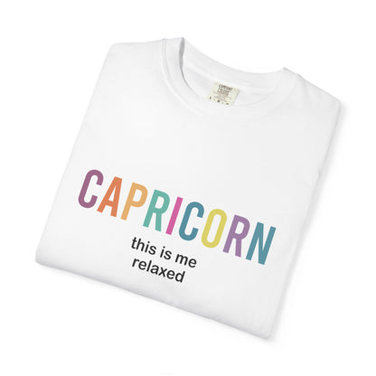 Capricorn This Is Me Relaxed – Funny Minimalist Zodiac Tee