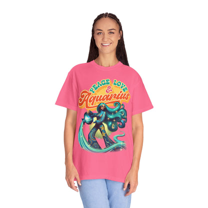 Peace Love & Aquarius – Retro Zodiac Water Bearer Tee