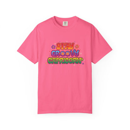 Stay Groovy Capricorn – Retro Flower Power Zodiac Tee