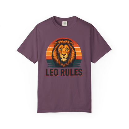 Leo Rules - Retro Rainbow Power Tee